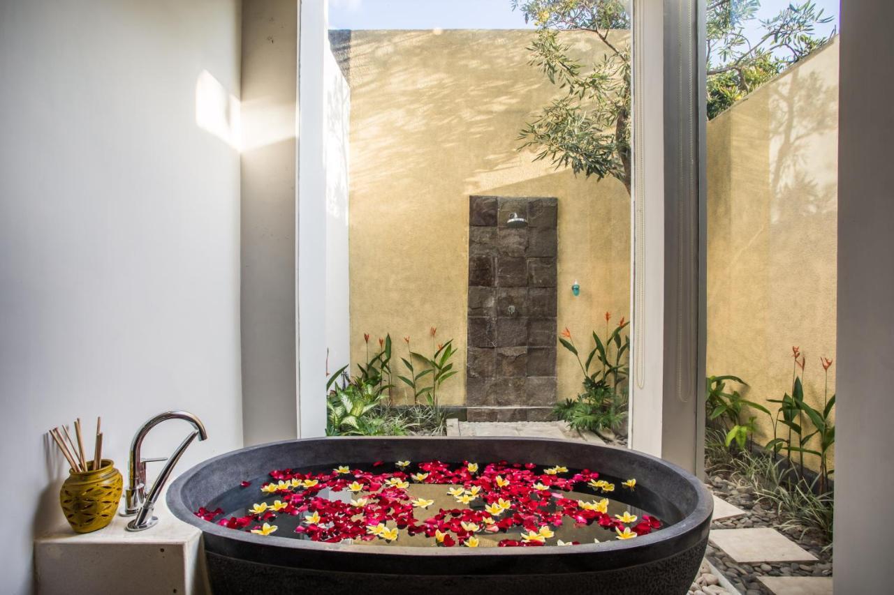 Casa Lalita Seminyak Exterior foto